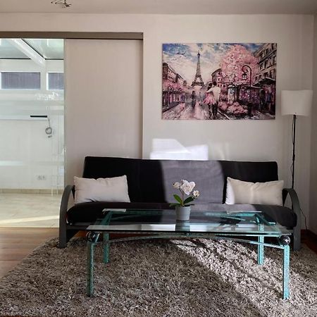Fewo Luxus Wohnung Im Eigenen Ferienhaus, 120 Qm, Naehe Regensburg Mit Balkon, Terrasse & Garten, Gute Zuganbindung Laber Екстериор снимка