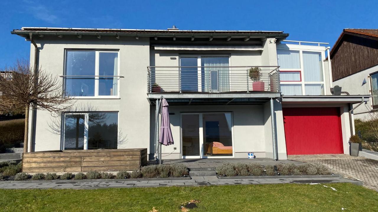 Fewo Luxus Wohnung Im Eigenen Ferienhaus, 120 Qm, Naehe Regensburg Mit Balkon, Terrasse & Garten, Gute Zuganbindung Laber Екстериор снимка